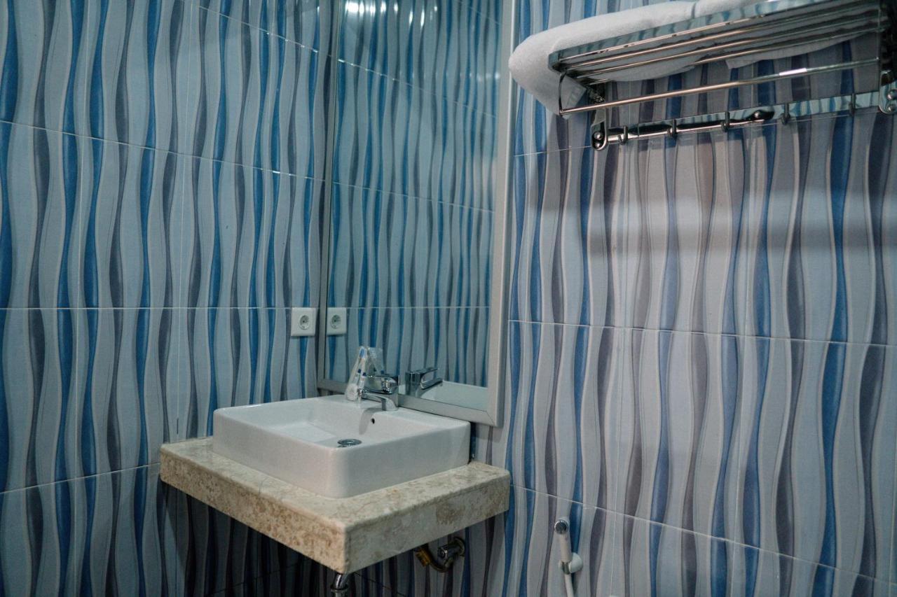 Christika Homestay Labuan Bajo Exterior foto