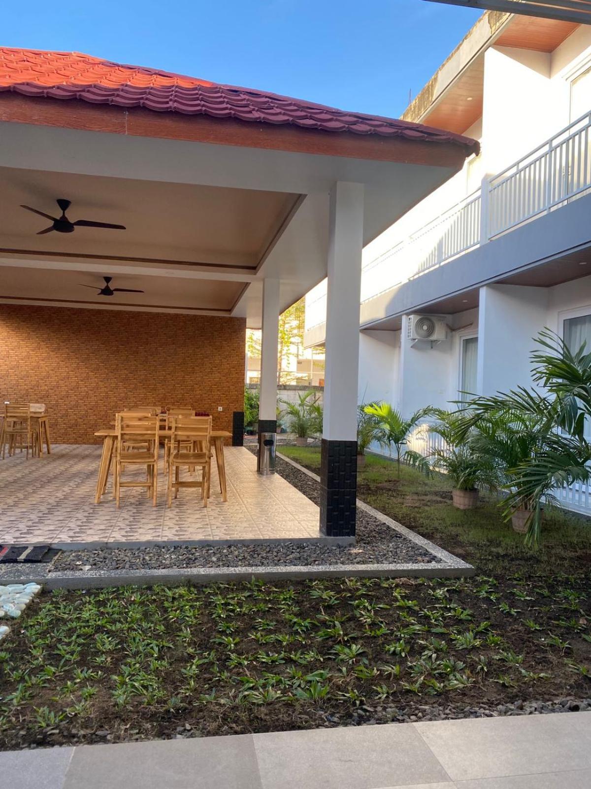 Christika Homestay Labuan Bajo Exterior foto